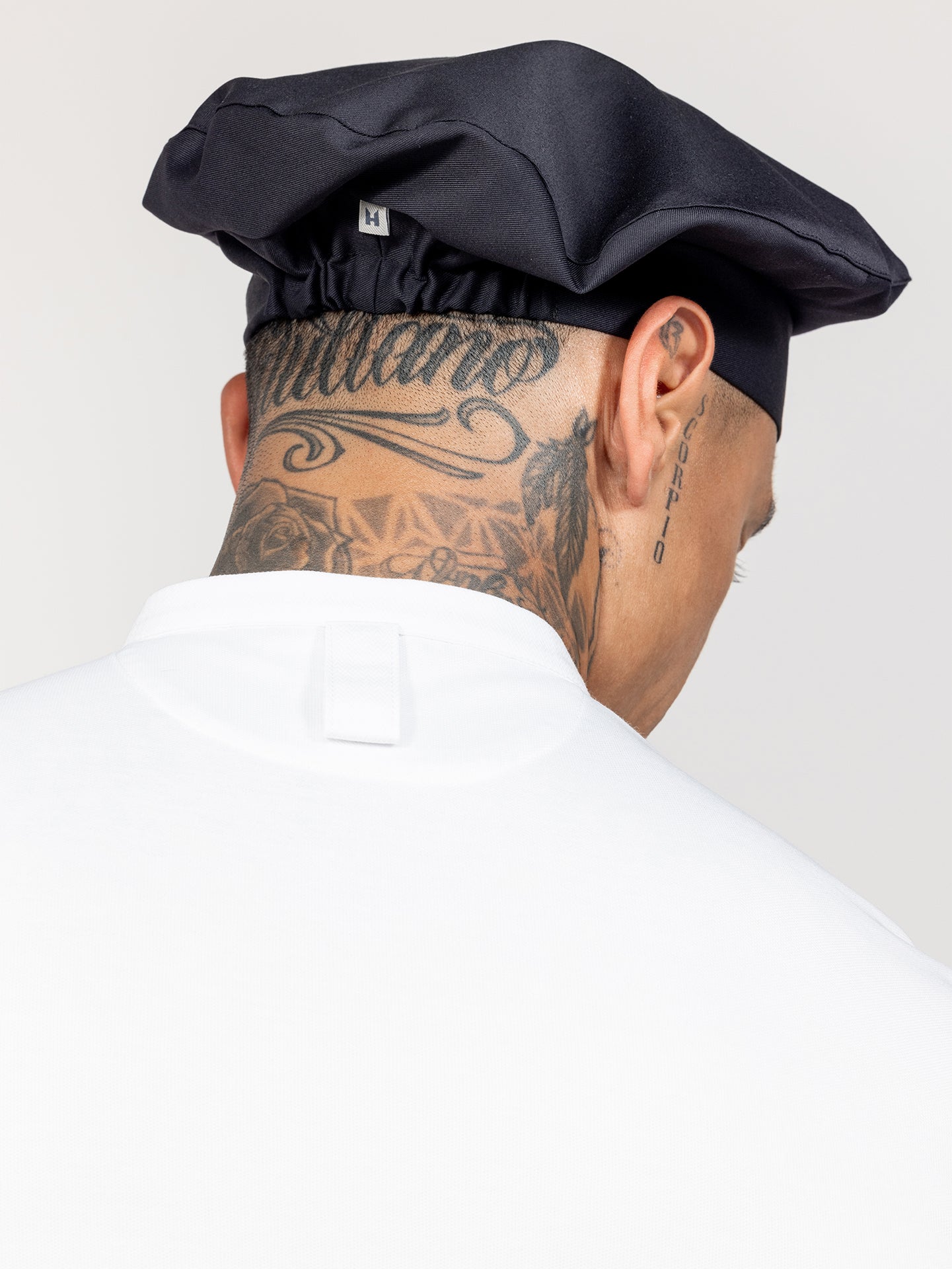 Baret Negro